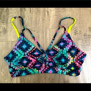 Sports bra | Bikini Top| geometric pattern |